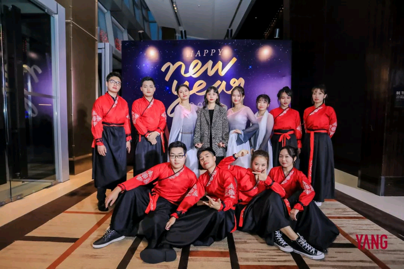 杨邦胜公司2020年会_最帅的我们