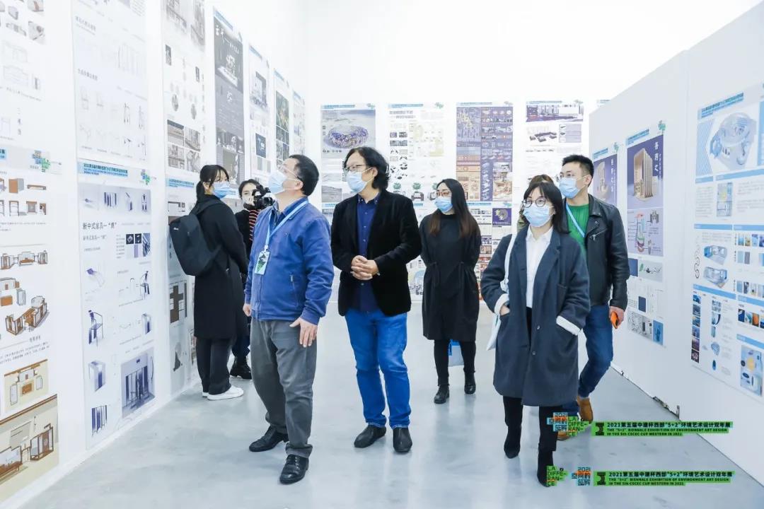 YANG创始人应邀参加&ldquo;５＋２&rdquo;环境艺术设计双年展开幕式